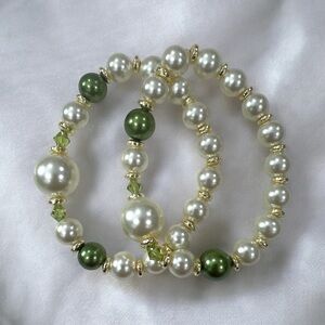 Timeless White & Rich Green Glass Pearl Bracelet Set - Handcrafted